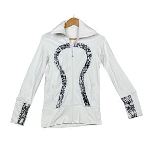 Lululemon Athletica Women Stride II Scuba Hooded Jacket Off White Glacier 4